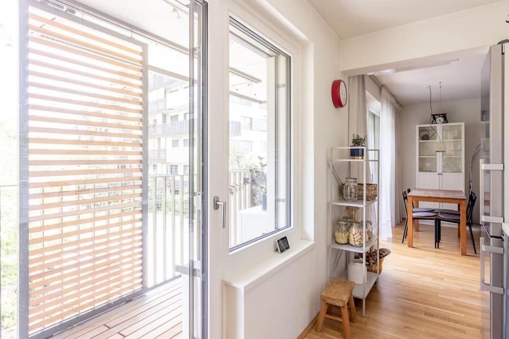 Dream Apartment - Central And Quiet With Ac And Free Parking Garage Wien Exterior foto