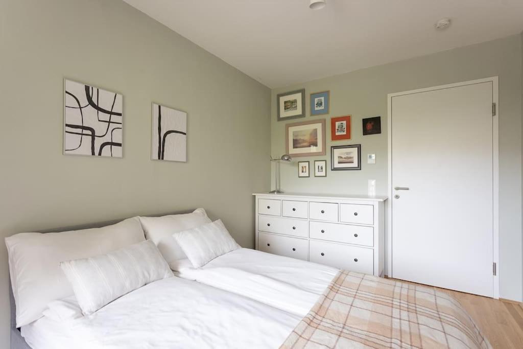 Dream Apartment - Central And Quiet With Ac And Free Parking Garage Wien Exterior foto