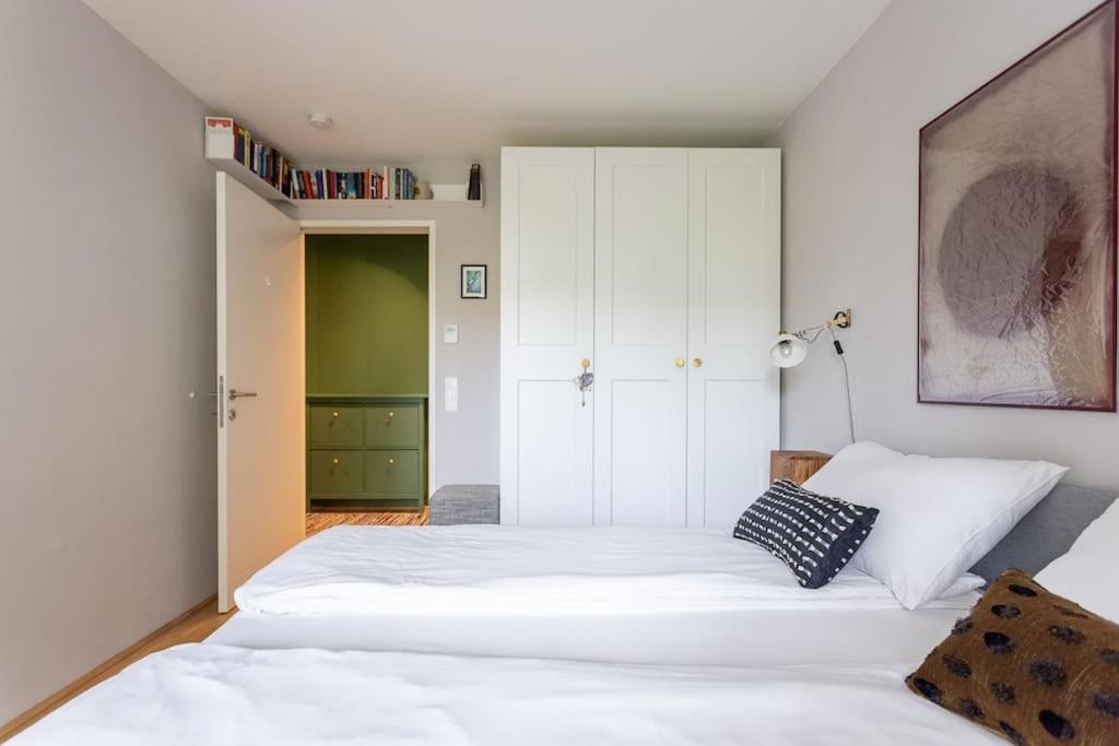 Dream Apartment - Central And Quiet With Ac And Free Parking Garage Wien Exterior foto